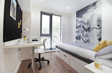 Montgomery Street, Abbeyhill, Edinburgh - Image 2